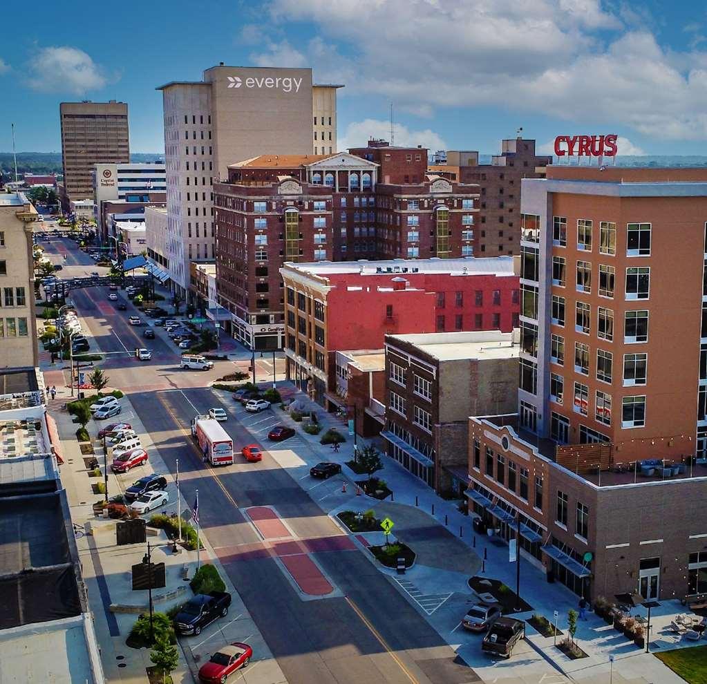 Surestay Plus Hotel By Best Western Topeka Comodidades foto
